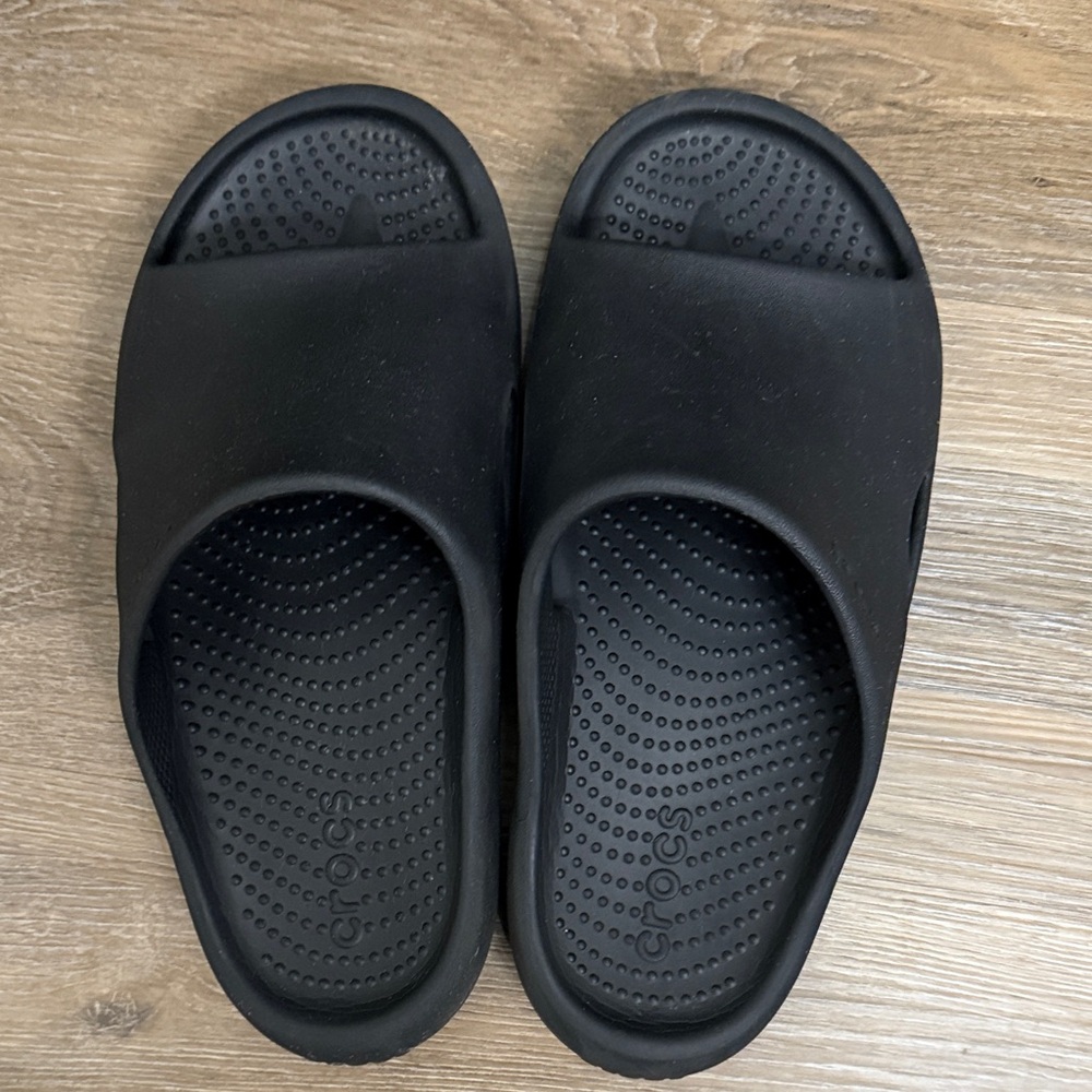 CROCS Black Slide Sandals